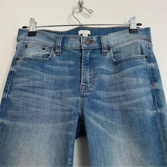 J. Crew low rise skinny jeans in Davidson light wash denim, size 26 - Picture 3 of 5